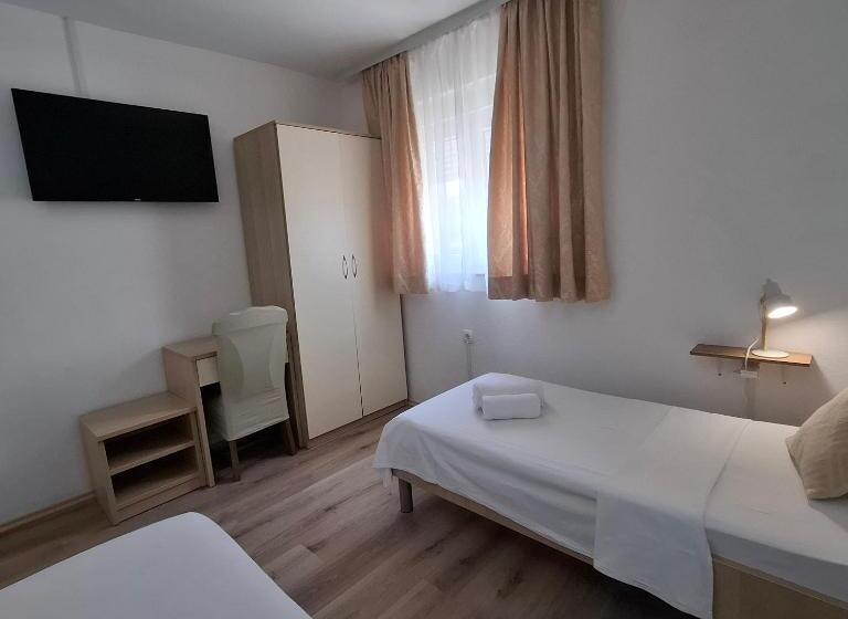 اتاق استاندارد یک نفره, Villa Gaga