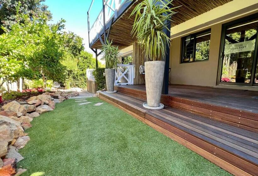 Номер Стандарт с Террасой, Yebo Boutique Guesthouse