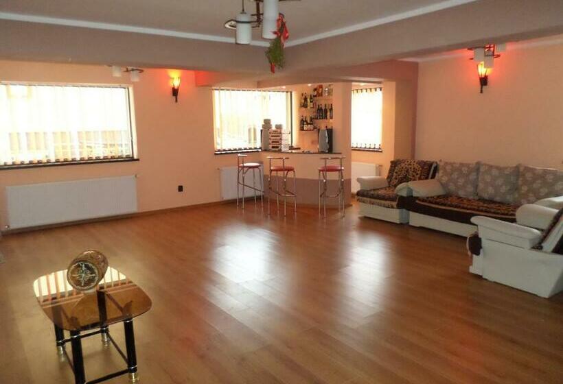 Quarto Estandar, Casa Montana Busteni