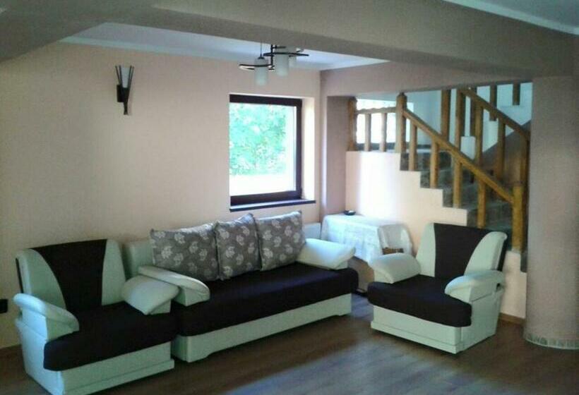 Quarto Estandar, Casa Montana Busteni