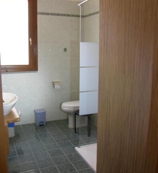 디럭스 룸, I Borghi