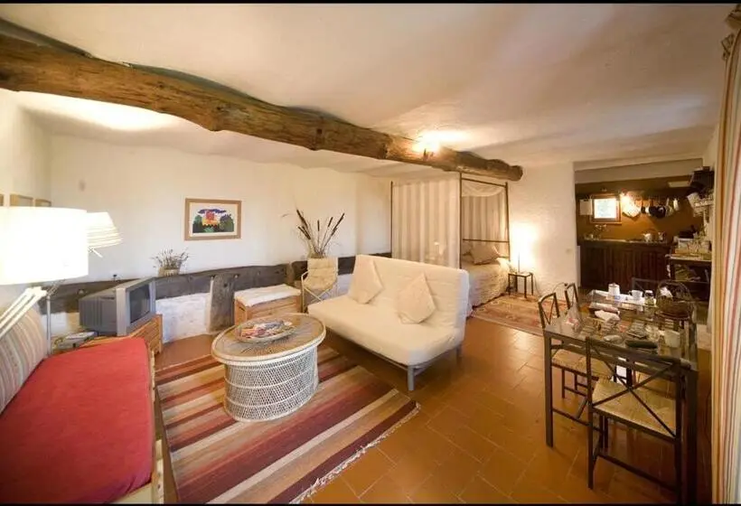 Standard-studio, Agriturismo Famiglia Al Castello Di Bagnolo