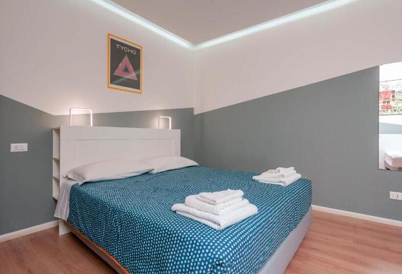 スタンダードトリプルルーム, Funtanir Rooms