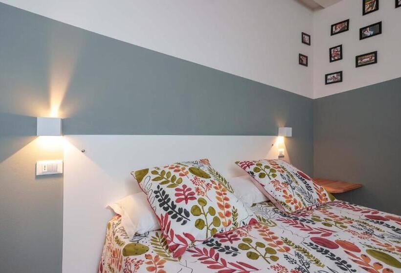 スタンダードルーム, Funtanir Rooms