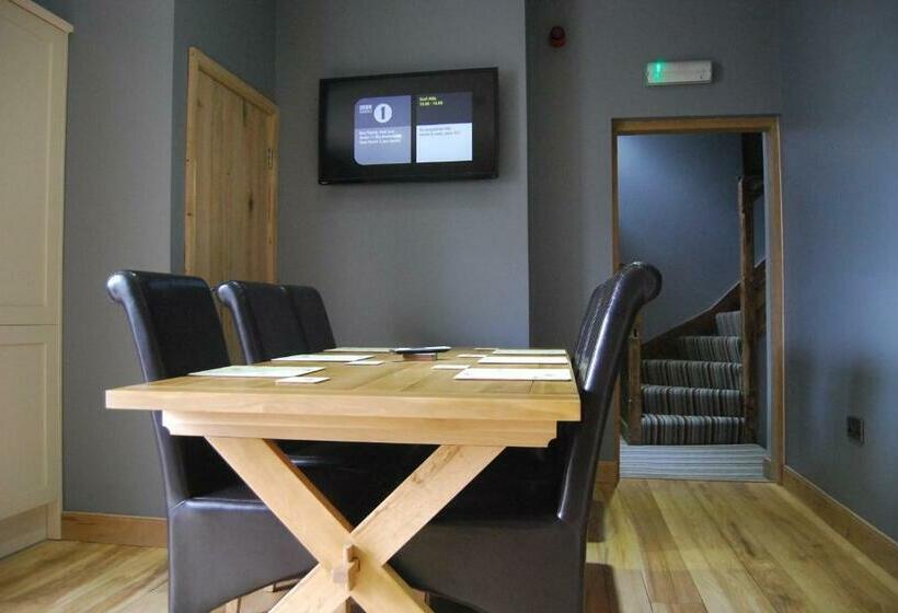 Номер Стандарт Совместная Ванная, The Feathers