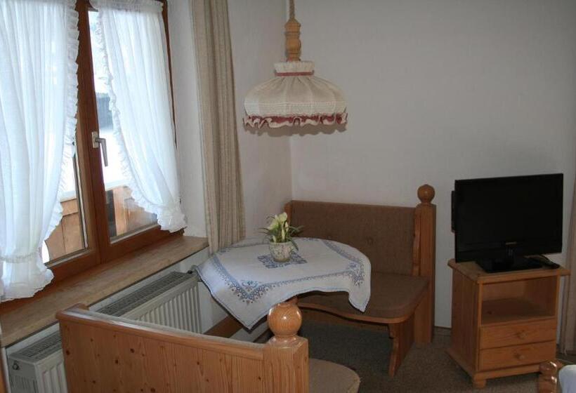 اتاق استاندارد با بالکن, Gästehaus Sonnenbichl