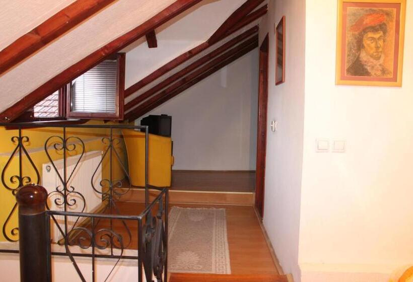 اتاق استاندارد چهار تخته, Guest House Sreder