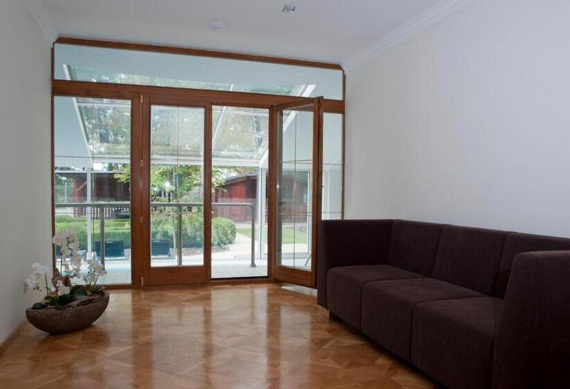 디럭스 룸 가든 전망, Lovecká Bašta