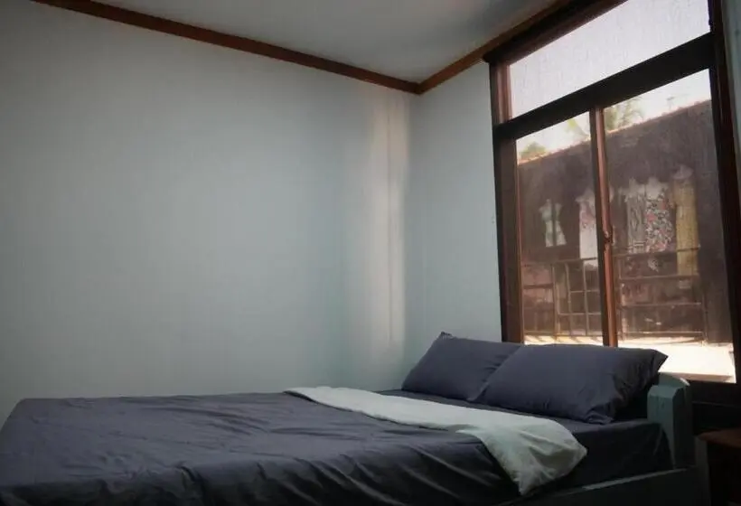 スタンダードルーム, White Rose Guesthouse