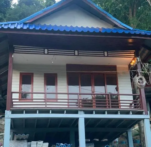 ガーデンビューのスタンダードバンガロー, White Rose Guesthouse