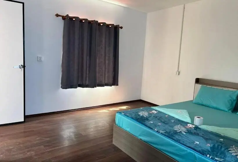 キングサイズベッドのデラックスルーム, White Rose Guesthouse