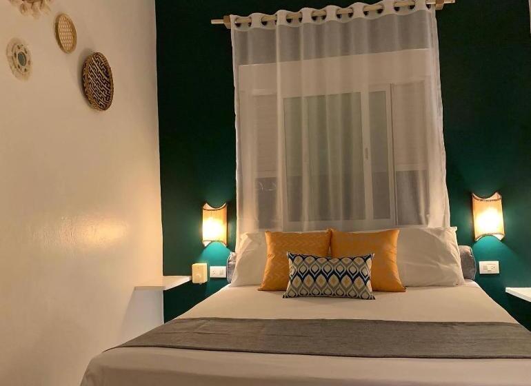 بانگلوی استاندارد, Enjoy