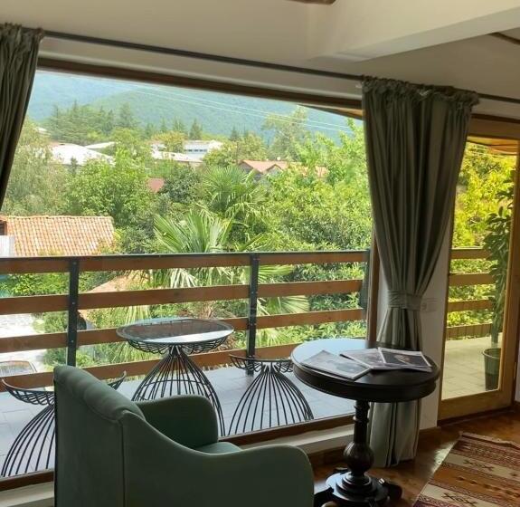 Deluxe Room Mountain View, Isev Kvareli