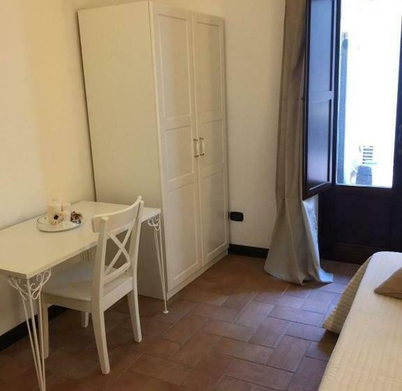 キングサイズベッドのスタンダードルーム, Domus Giuliae