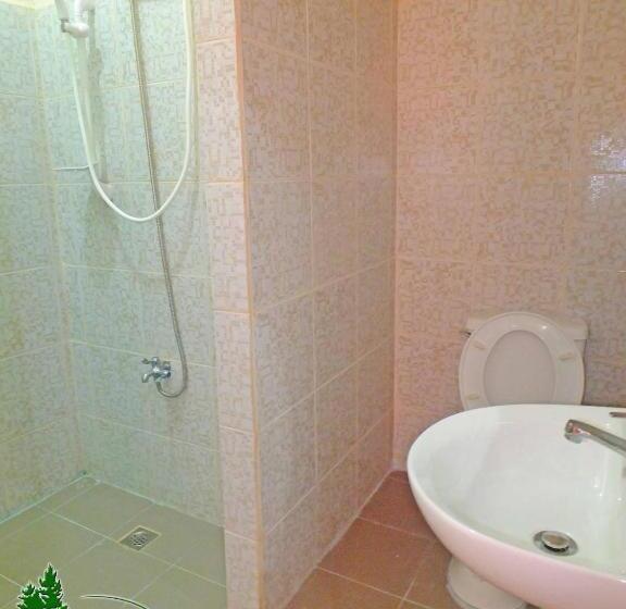 اتاق استاندارد چهار تخته, Elmar Cabin