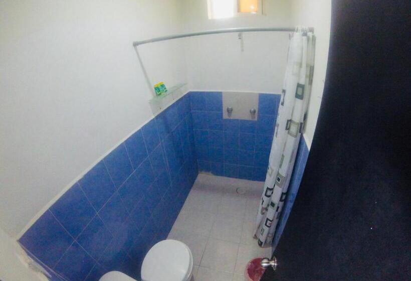 스탠다드 트리플 룸, Ito Ejido