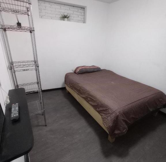 수피리어 패밀리 룸, Ito Ejido