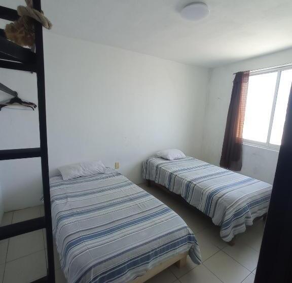 침실 1개 아파트, Ito Ejido