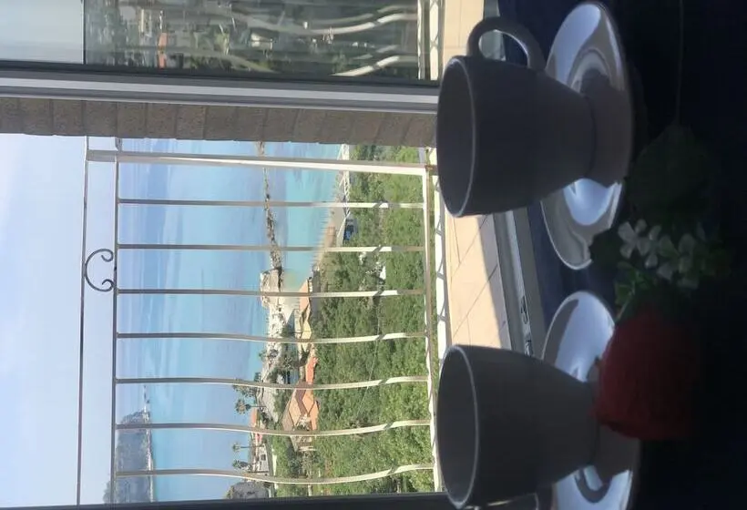 ベーシックルーム, Sunset Tropea