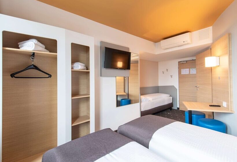 Номер Стандарт Трехместный, B&b Hotel Landshut