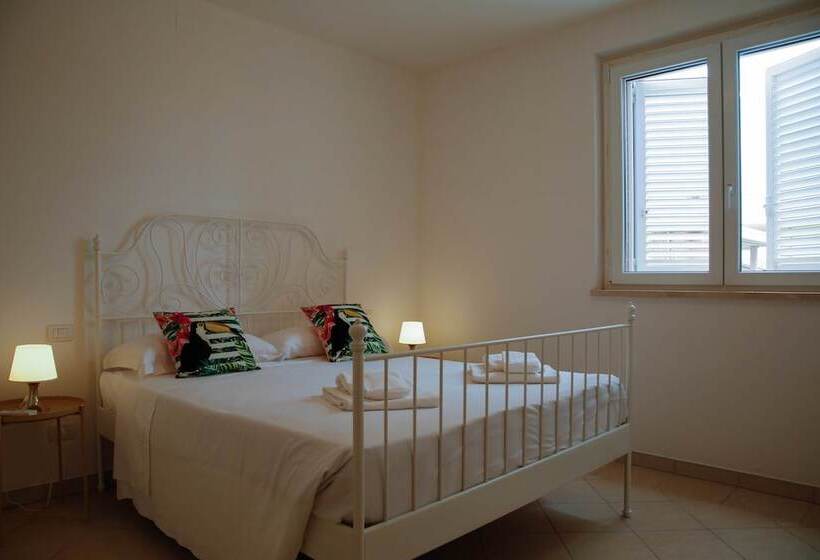 １ベッドルームのコンフォーとアパートメント, I Cinque Pini