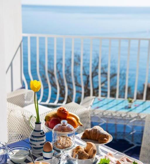 Полулюкс Повышенной Комфортности, Imperati Suites By Alcione Residence