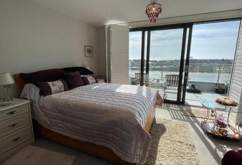 オーシャンビューデラックスルームバルコニー付き, Special Occasion, Stunning Sea View Balconied Suite