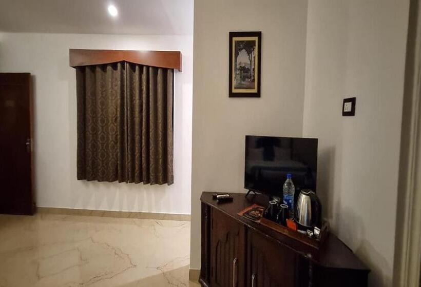 Suíte com Hidromassagem, Maangarh Resorts