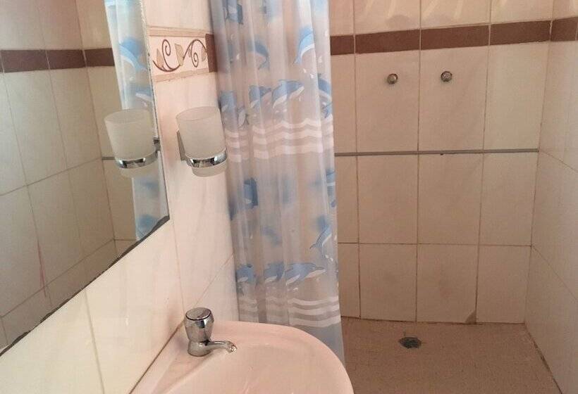 اتاق لوکس, Blomsbed Inn