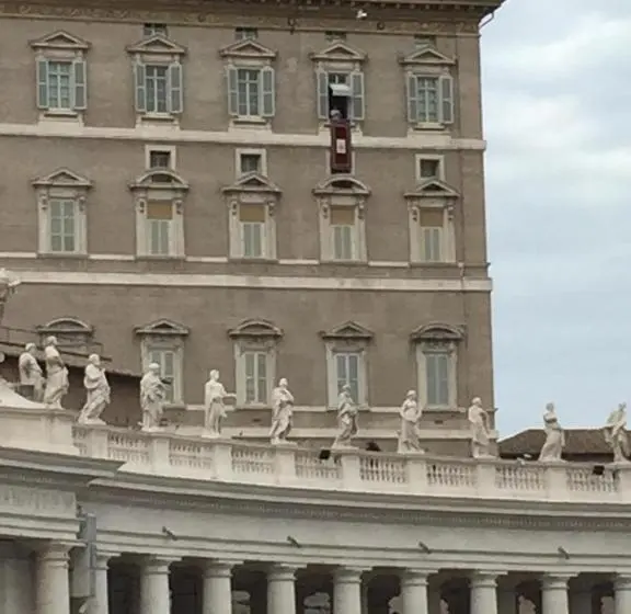 اتاق سوپریور سه تخته, Zeus Inn Una Finestra Sul Vaticano
