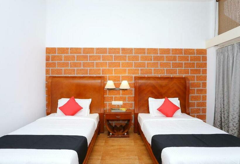 Quarto Triplo Deluxe, Island Inn