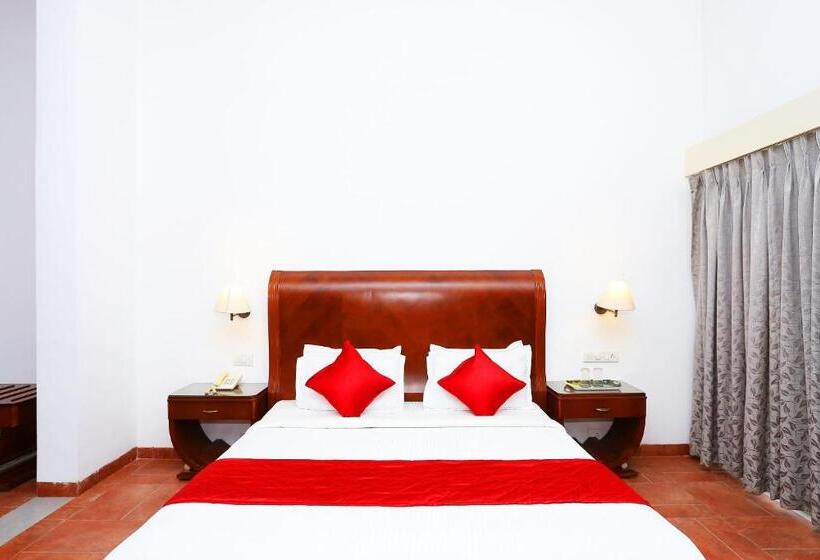 Quarto Triplo Comfort, Island Inn