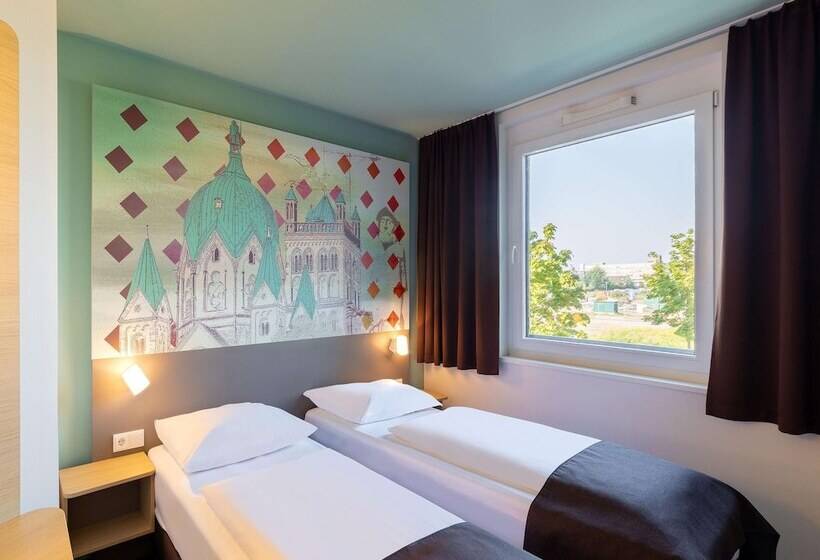 스탠다드 트리플 룸, B&b Hotel Neuss
