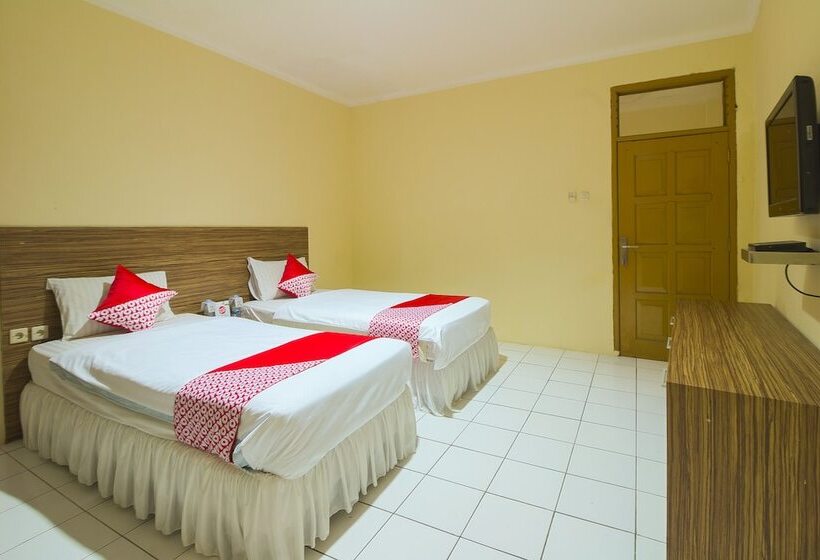 Quarto deluxe, Oyo 688 Grand Pakidulan