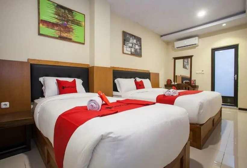 スイート, Reddoorz Premium @ Jalan Cengkeh Malang