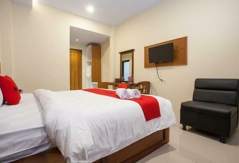 标准间, Reddoorz Premium @ Jalan Cengkeh Malang