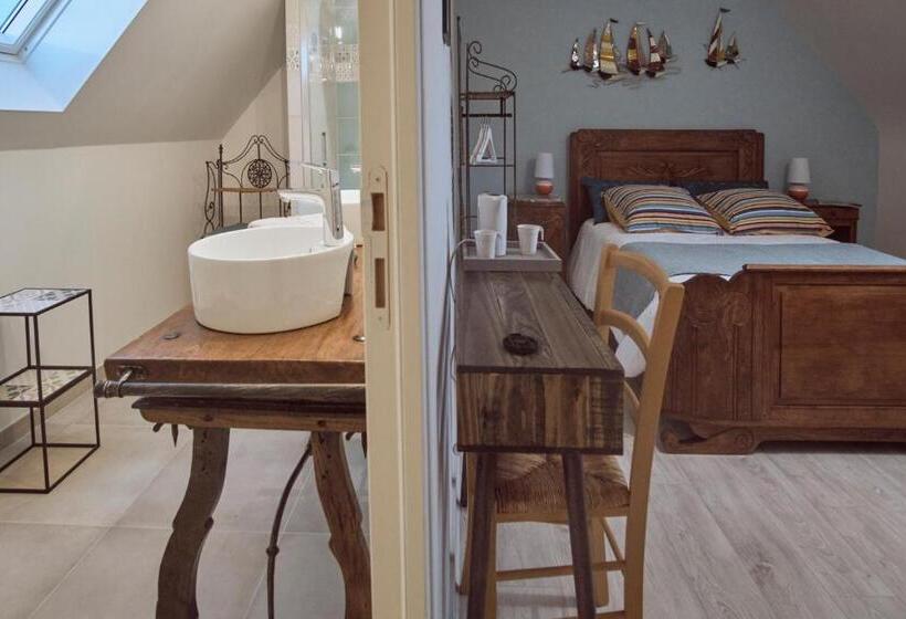 חדר סטנדרט לשלושה עם נוף לגינה, A L'ombre Des Pommiers