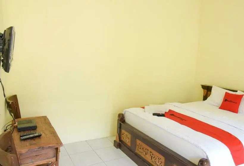 ファミリールーム, Reddoorz Syariah Near Balai Kota Probolinggo 2
