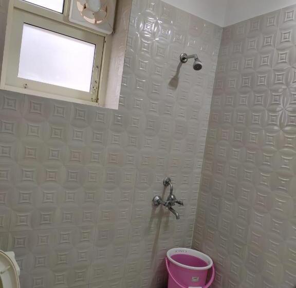 스탠다드 룸 산 전망, The Himalayas Guest House