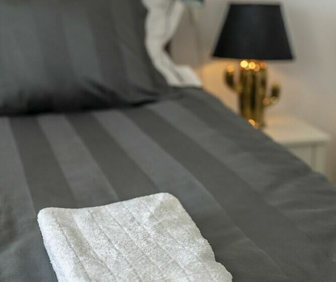 Номер бизнес-класса, Business Home Club