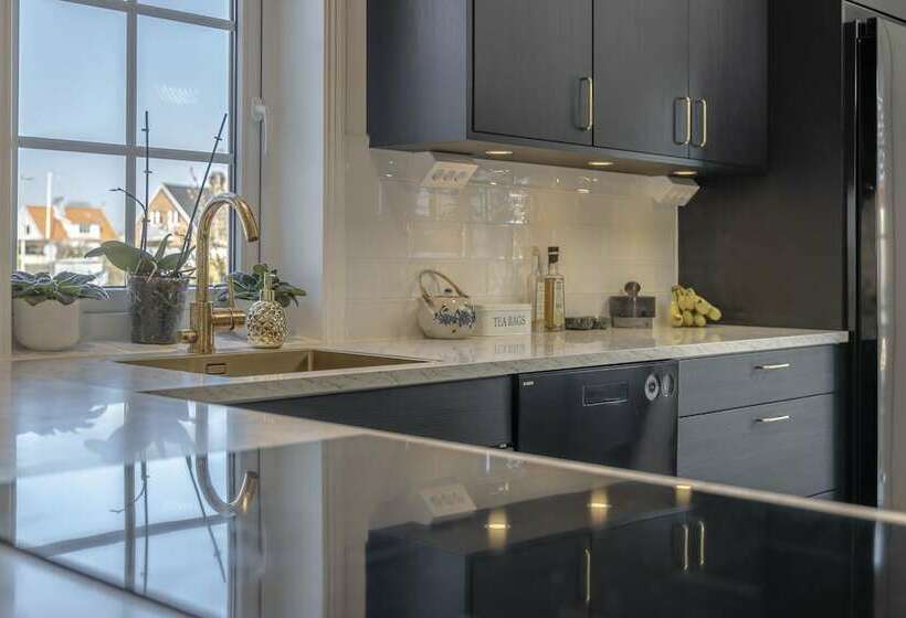 Номер бизнес-класса, Business Home Club