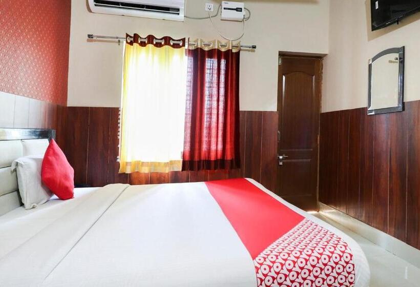 트리플 클래식 룸, Oyo 35382 Hotel Moon Light