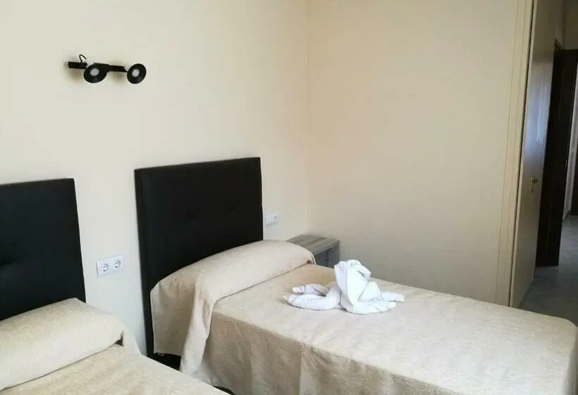 Standardzimmer, L'albera