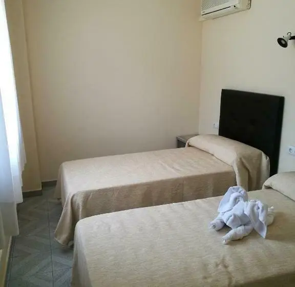 Standardzimmer, L'albera