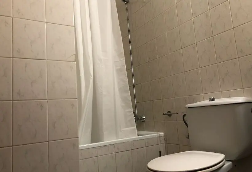 3-Bett-Standardzimmer, L'albera
