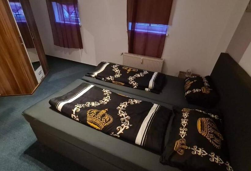 Апартаменты 1 Спальня, Zimmer