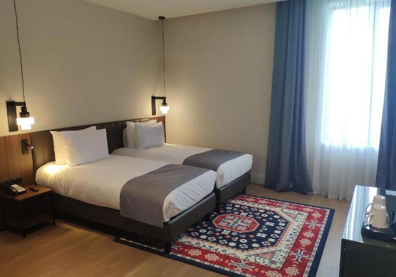 اتاق استاندارد, Holiday Inn Telavi, An Ihg