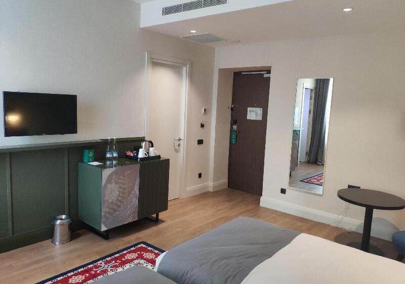 اتاق استاندارد, Holiday Inn Telavi, An Ihg