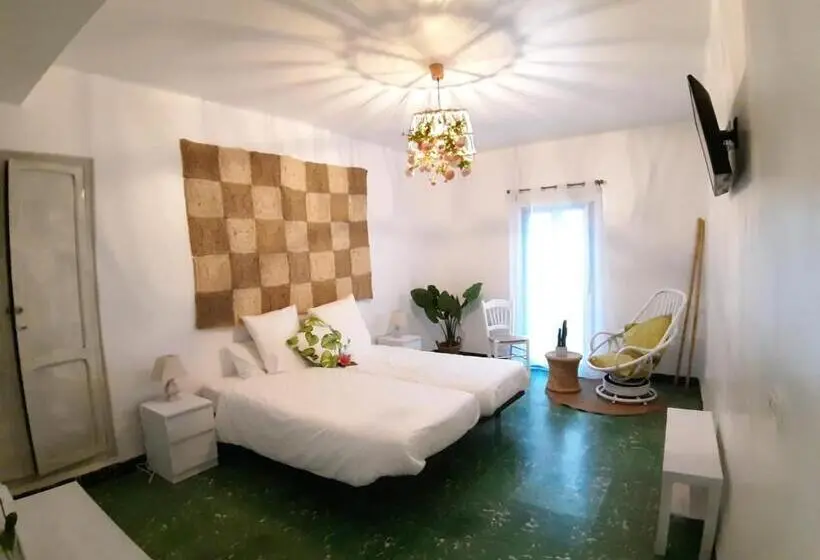 اتاق استاندارد با بالکن, Ananda Beach Rooms