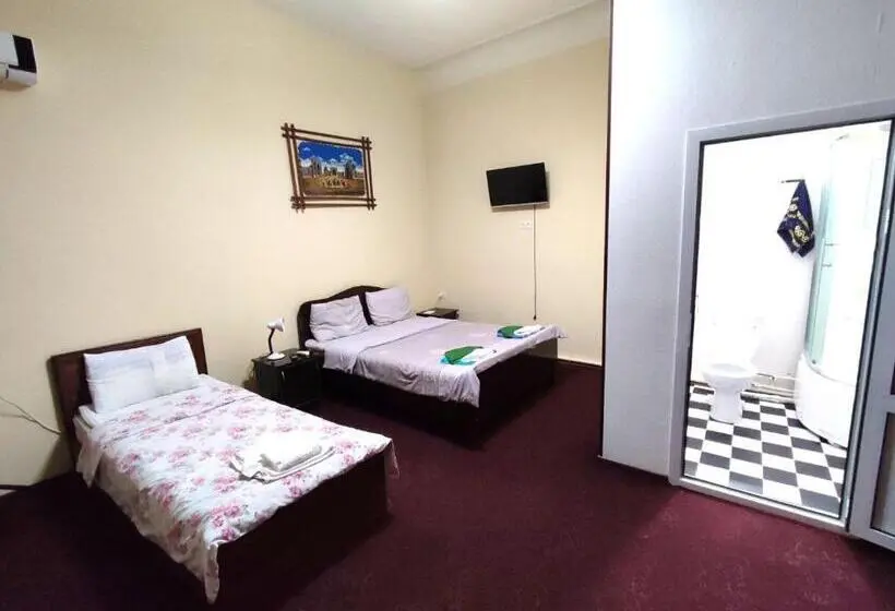 اتاق لوکس, World Guest House